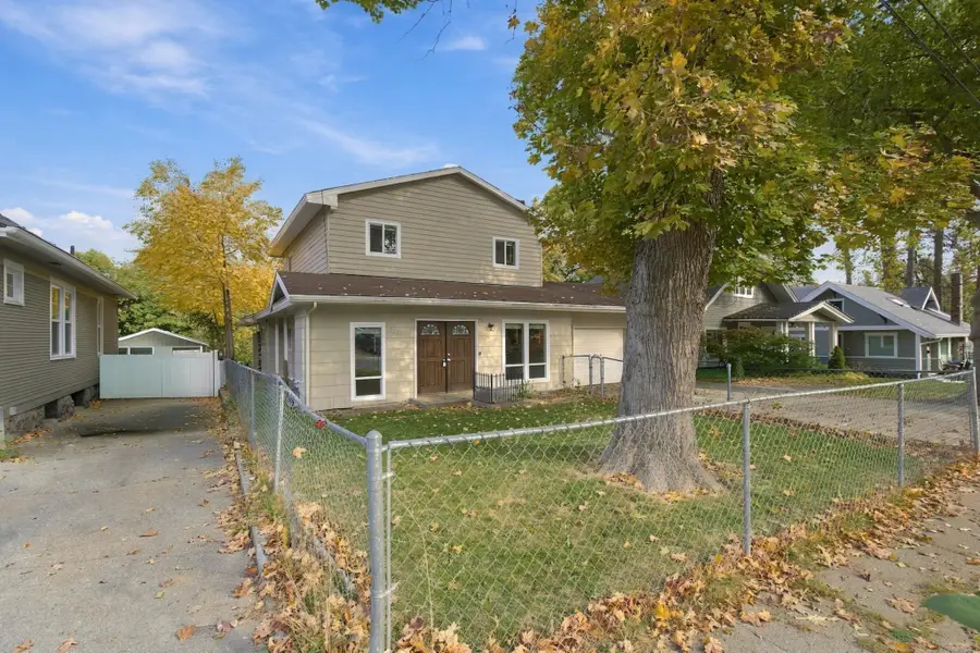 1311 E 13th Ave, Spokane, WA 99202 - #3