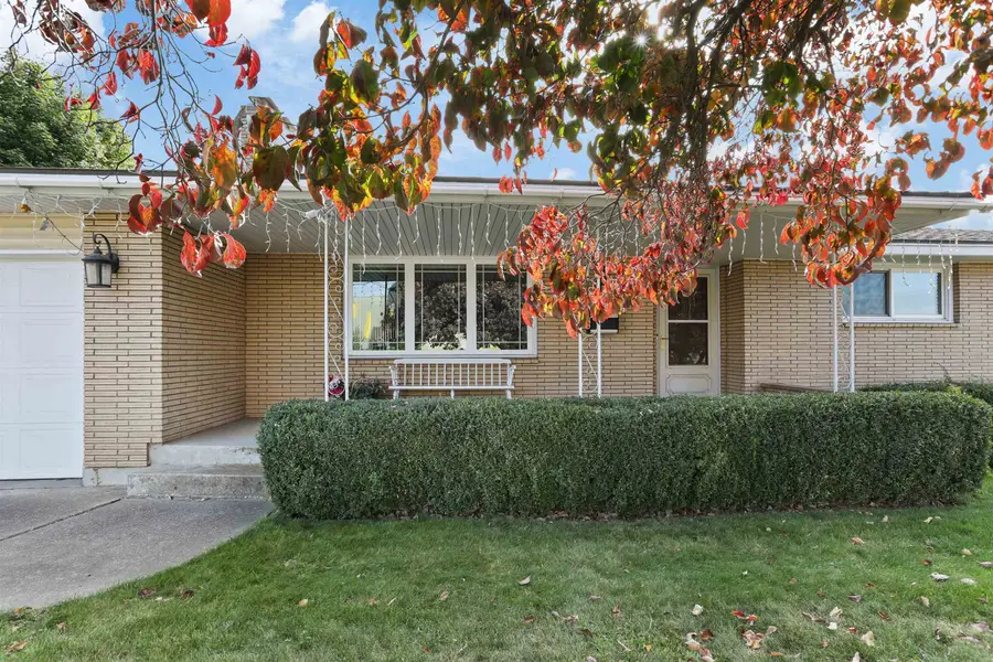 2221 W Longfellow Ave, Spokane, WA 99205 - #3