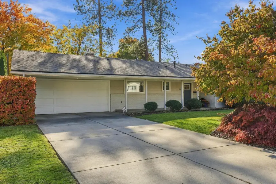 1624 E 34th Ave, Spokane, WA 99203 - #3