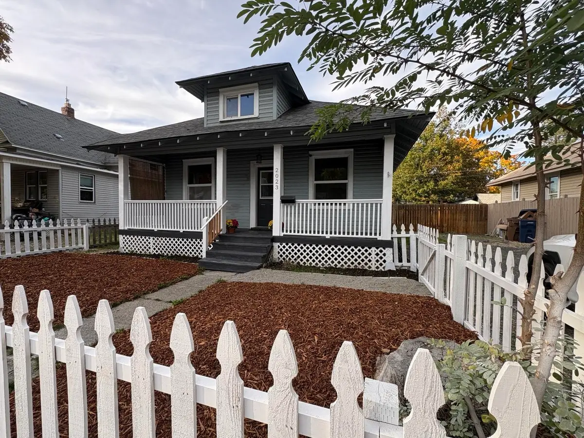 2023 E Hartson Ave, Spokane, WA 99202 - #1