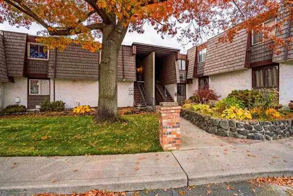 1716 N Pettet Dr #4, Spokane, WA 99205