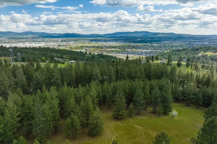 000 Brevier Rd, Spokane, WA 99217 - #3
