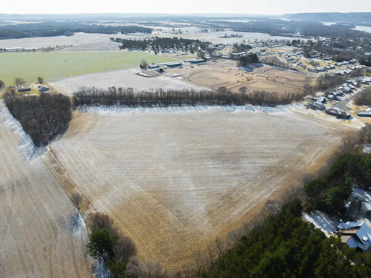 000 Schubert Rd, Trempealeau, WI 54661 - Image #1