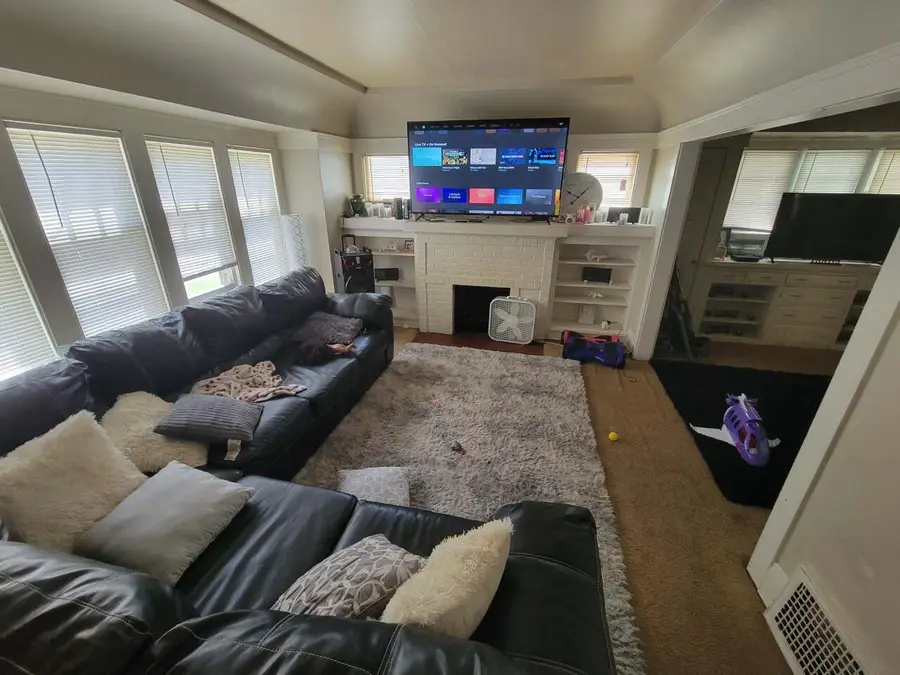 2633 N 50th St, Milwaukee, WI 53210 - Image #2