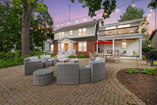 415 S Lake Shore Dr, Lake Geneva, WI 53147