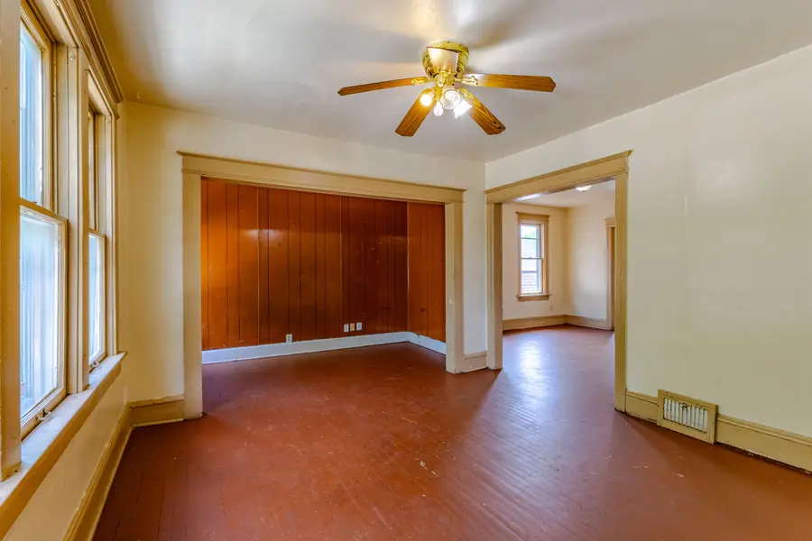 4047 N 19th St, Milwaukee, WI 53209 - Image #2