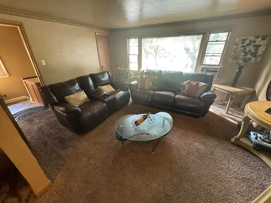 4722 N 44th St, Milwaukee, WI 53218 - Image #2