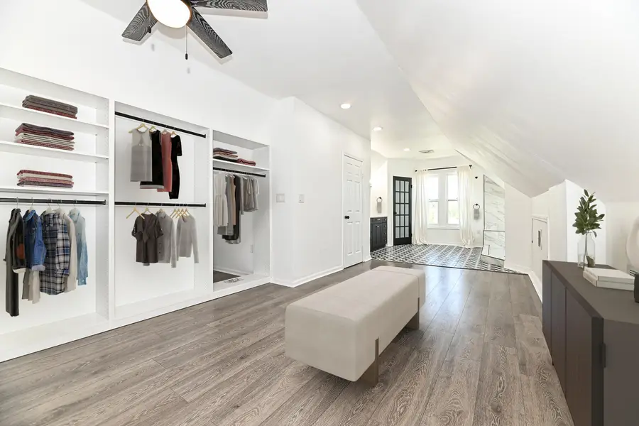 118 W Reservoir Ave, Milwaukee, WI 53212 - Image #3