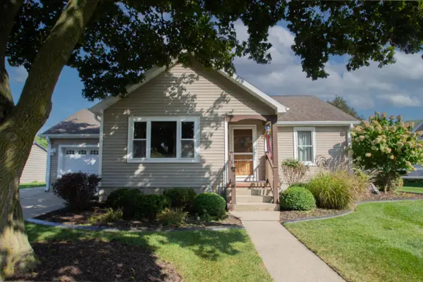 1419 Prospect St, Watertown, WI 53098