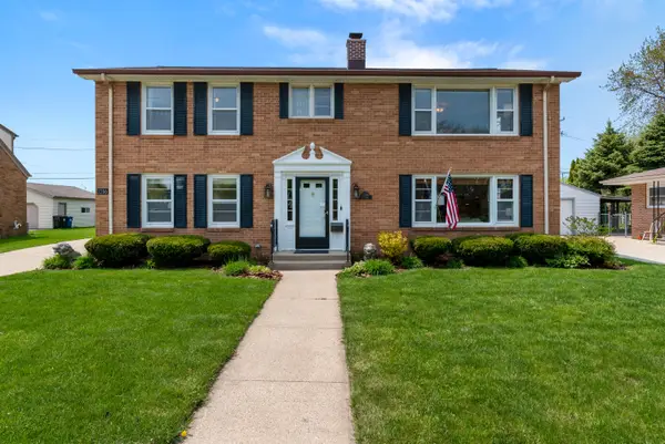 2206 N Main St, Racine, WI 53402