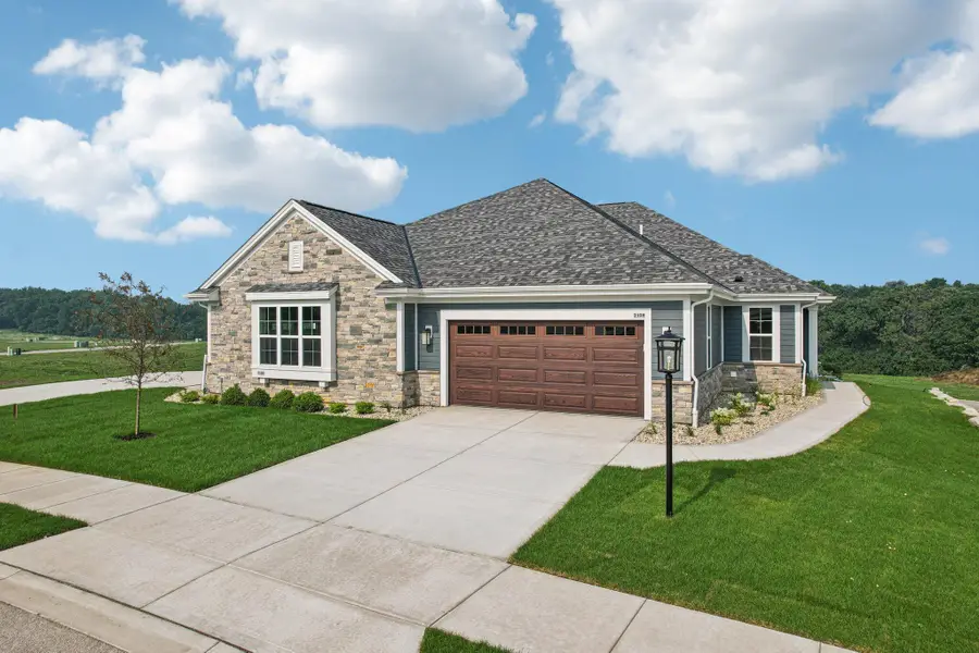 2108 Bluestem Dr, Waukesha, WI 53189 - Image #3
