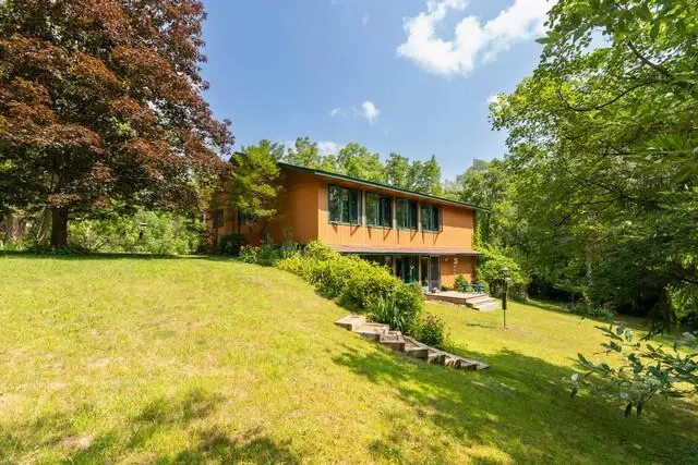 27130 89th St, Salem Lakes, WI 53168 - Image #2