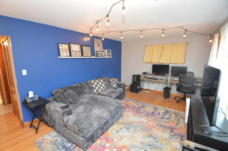 2235 W Tripoli Ave, Milwaukee, WI 53221 - Image #2