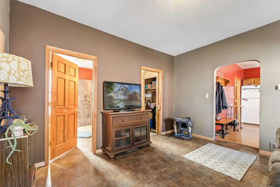 1108 5th Ave S, La Crosse, WI 54601 - Image #3