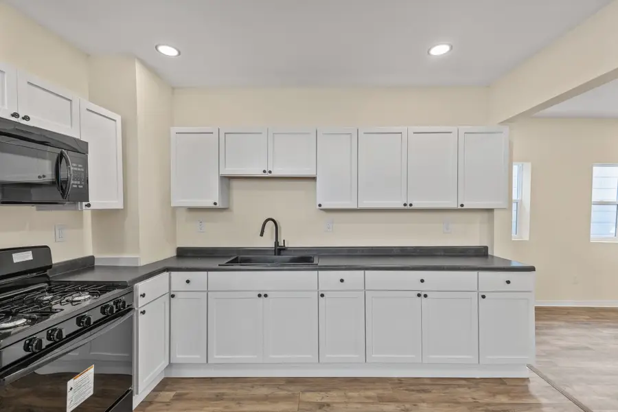 1564 S Union St, Milwaukee, WI 53204 - Image #3