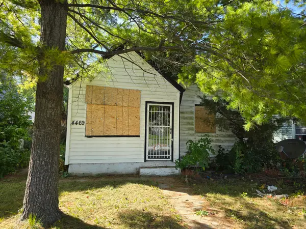 4469 N 20th St, Milwaukee, WI 53209