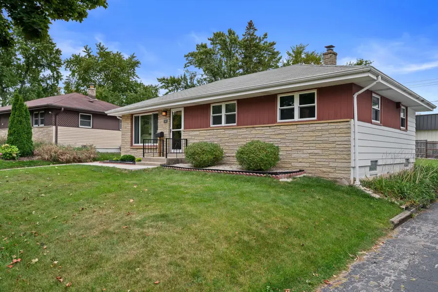 3963 N 98th St, Milwaukee, WI 53222 - Image #2