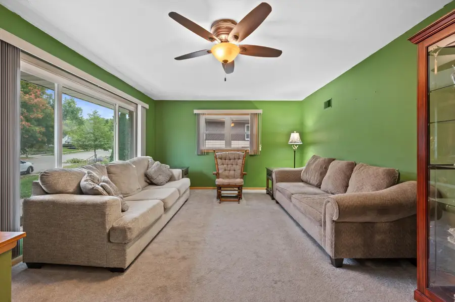 3963 N 98th St, Milwaukee, WI 53222 - Image #3