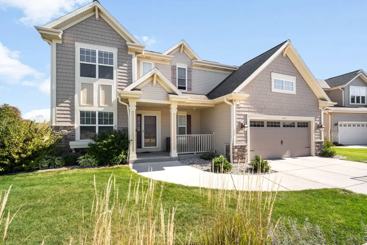 21679 S Weather Edge Cir, Lannon, WI 53046 - Image #1