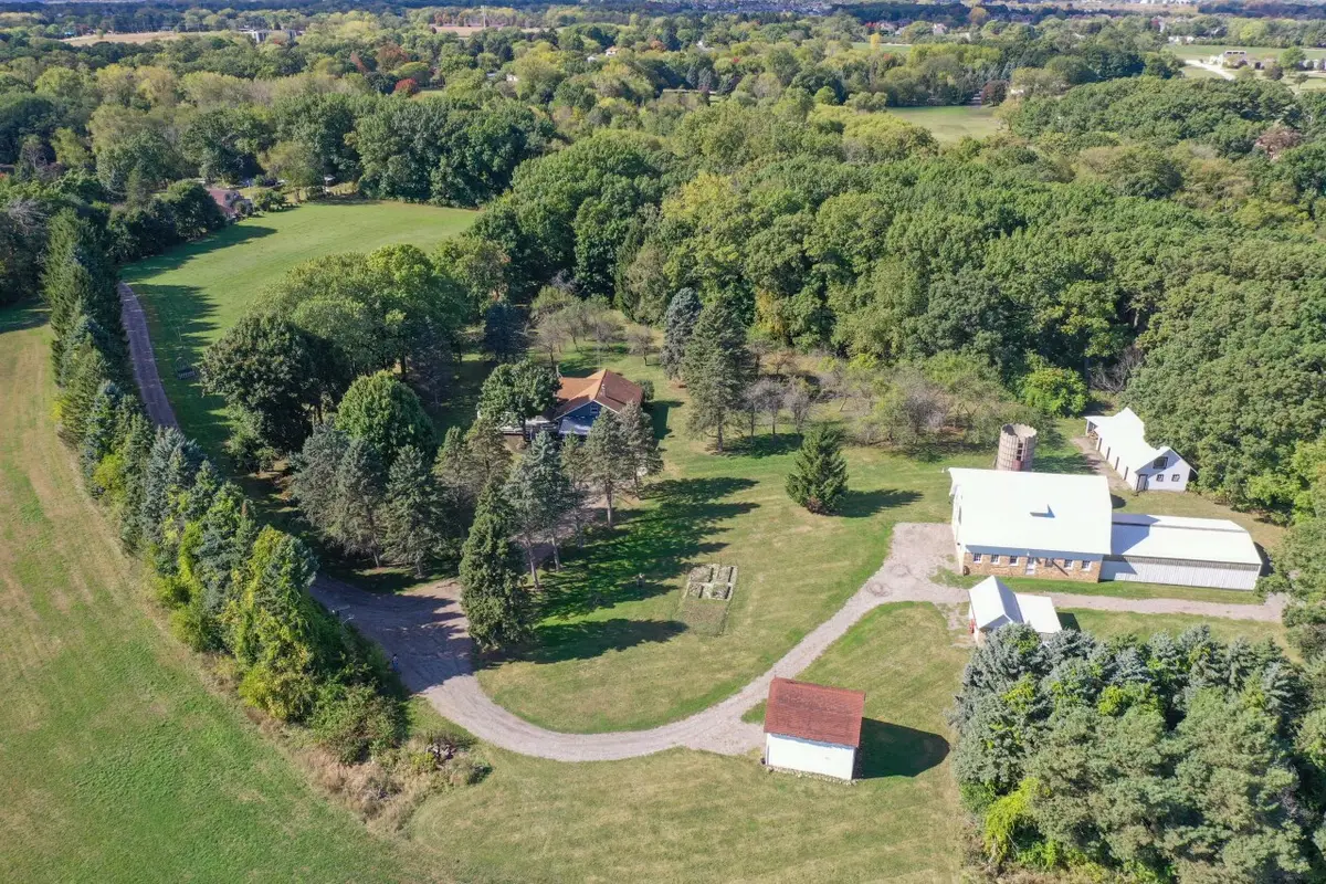 9501 29th Ave, Pleasant Prairie, WI 53158 - Image #1