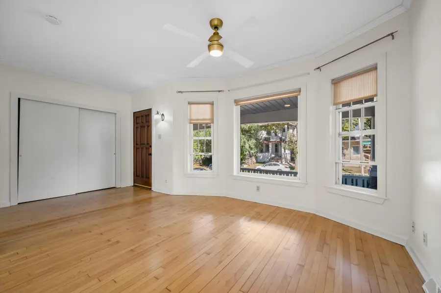 2961 S Delaware Ave, Milwaukee, WI 53207 - Image #2