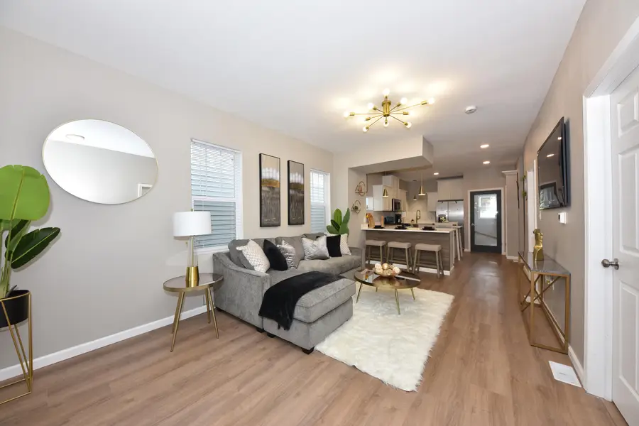 1341 N 38th St, Milwaukee, WI 53208 - Image #2