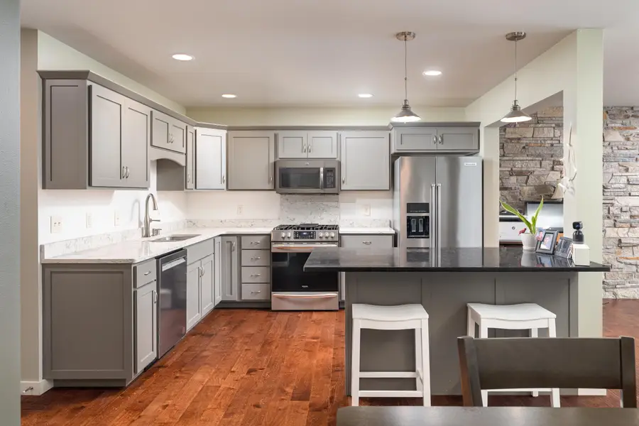 450 Coronado Cir, Onalaska, WI 54650 - Image #3