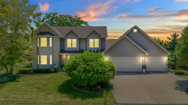 2427 5 Mile Rd, Caledonia, WI 53402