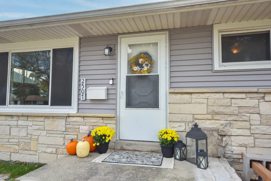 2507 W Whitaker Ave, Milwaukee, WI 53221 - Image #3