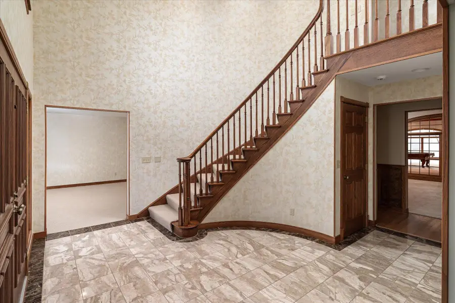 636 L Hauser Rd, Onalaska, WI 54650 - Image #3