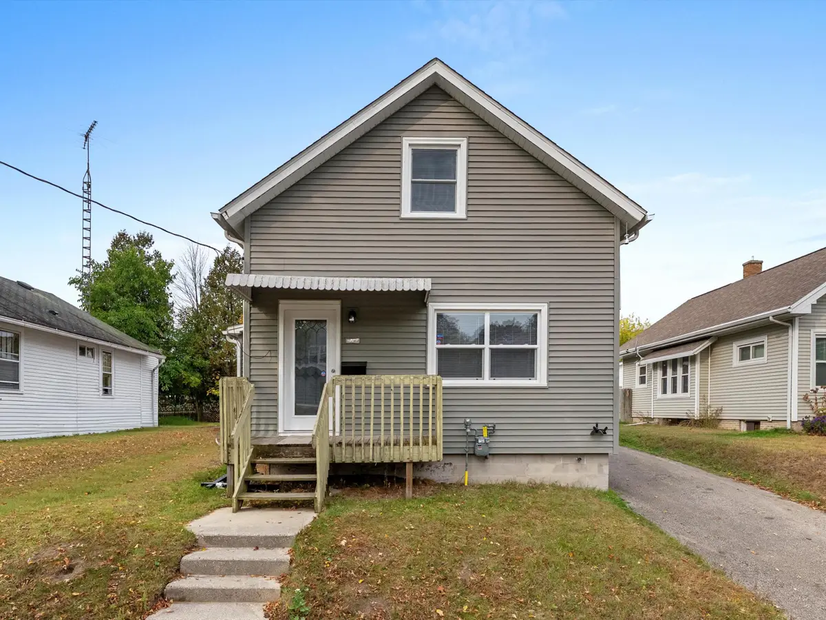 1414 S 14th St, Manitowoc, WI 54220 - Image #1