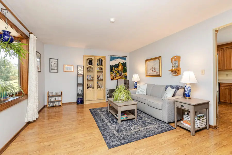 327 Wakefield Downs, Wales, WI 53183 - Image #3