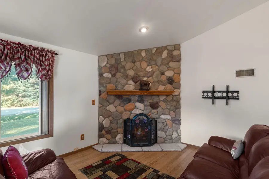 1020 91st Pl, Pleasant Prairie, WI 53158 - Image #3