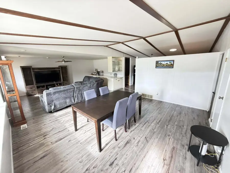 3121 Glendale Ave, La Crosse, WI 54601 - Image #2