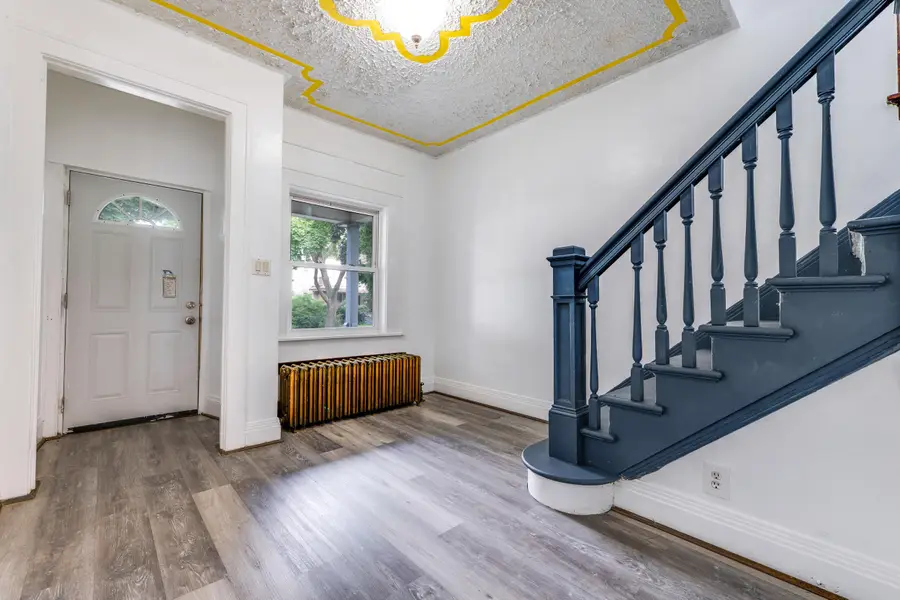 734 S 30th St, Milwaukee, WI 53215 - Image #3