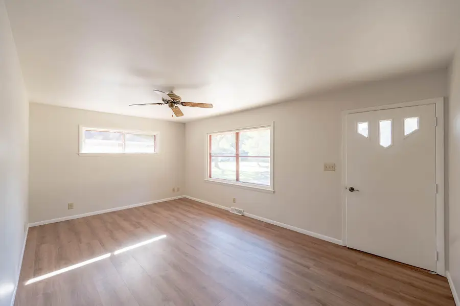 5364 N 87th St, Milwaukee, WI 53225 - Image #2