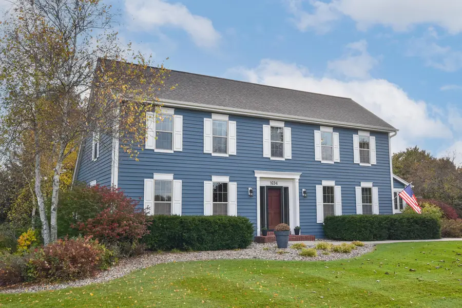 1694 Wolf Run Dr, Richfield, WI 53076 - Image #3