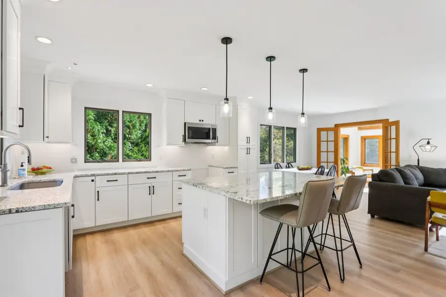 1685 W Mayfield Rd, Richfield, WI 53076 - Image #3