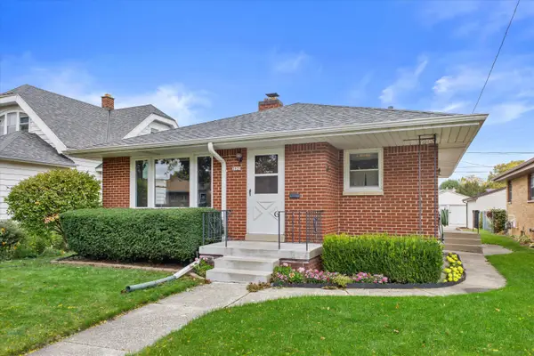 3820 E Carpenter Ave, Cudahy, WI 53110