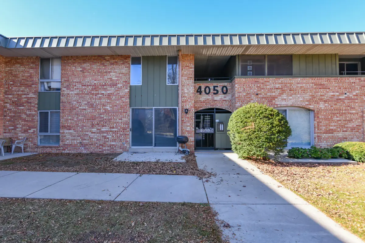 4050 W Rivers Edge Cir, Brown Deer, WI 53209 - Image #1