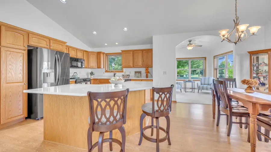 N6590 Westwind Dr, Fond Du Lac, WI 54937 - Image #2