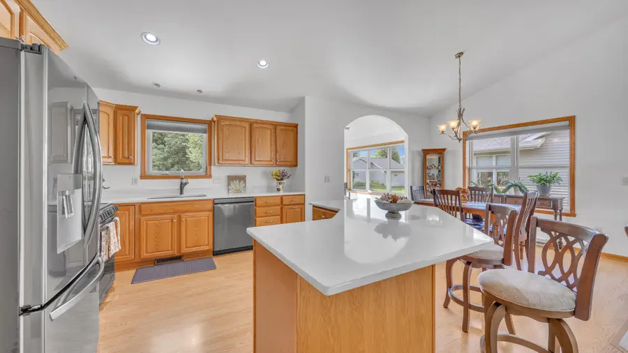 N6590 Westwind Dr, Fond Du Lac, WI 54937 - Image #3