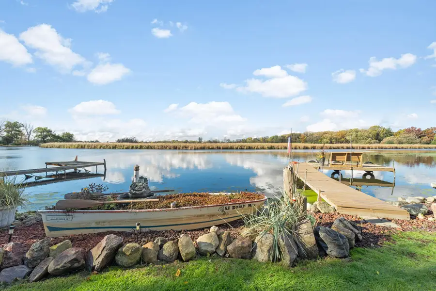 8508 Fox River Rd, Waterford, WI 53185 - Image #2