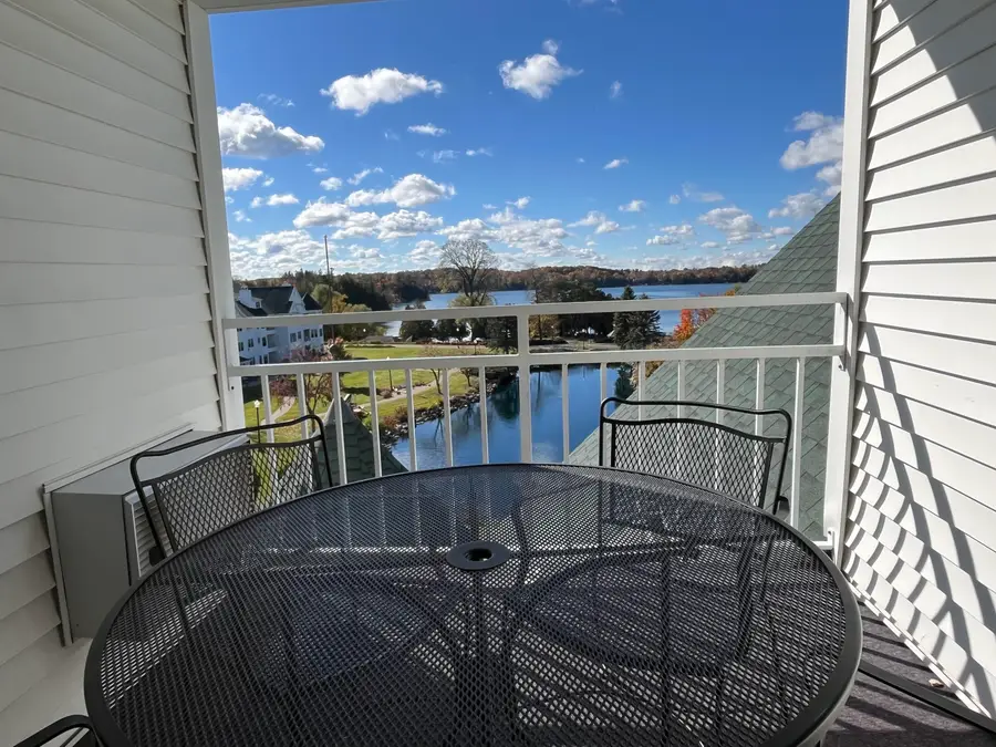 101 Osthoff Ave, Elkhart Lake, WI 53020 - Image #2