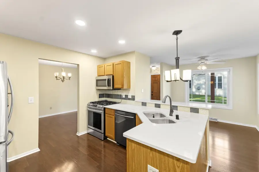 1337 E Buckwood Dr, Oak Creek, WI 53154 - Image #3