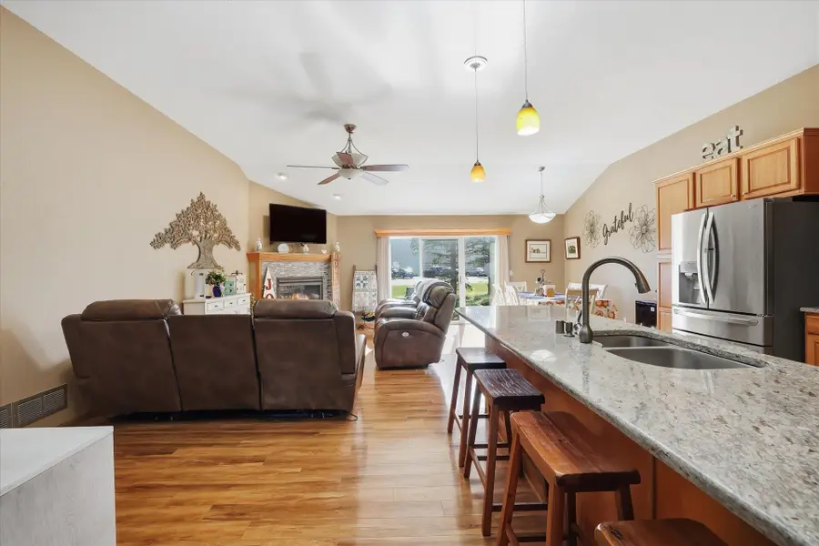 135 Vassallo Ln, Union Grove, WI 53182 - Image #3