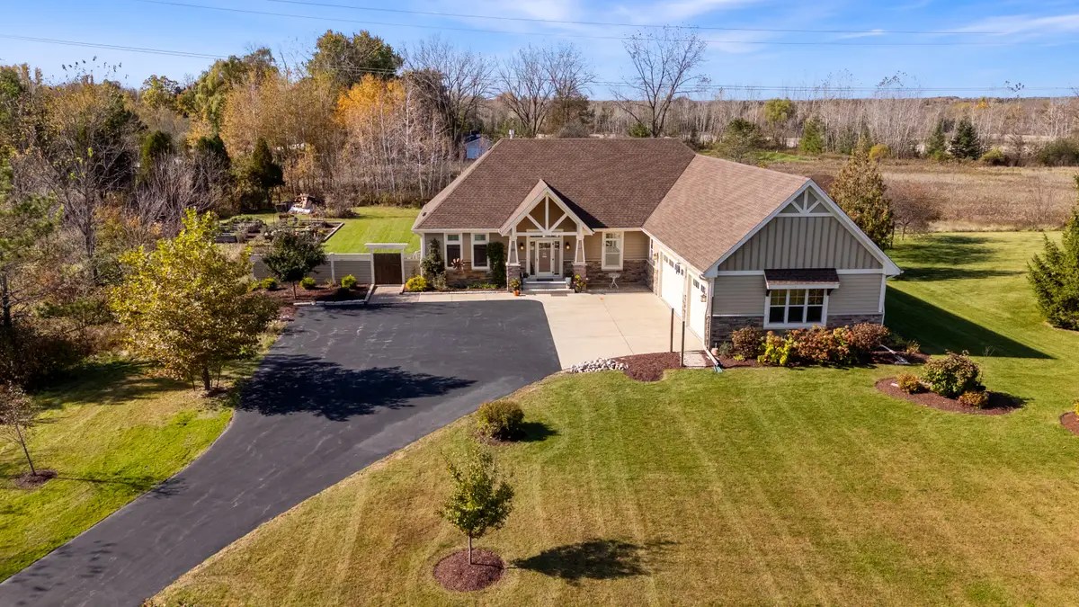 1935 Blacksmith Rd, Cedarburg, WI 53012 - Image #1