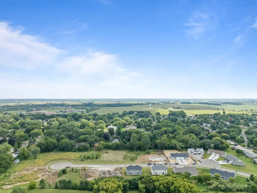 1591 Meadowview Ct, Whitewater, WI 53190 - Image #3