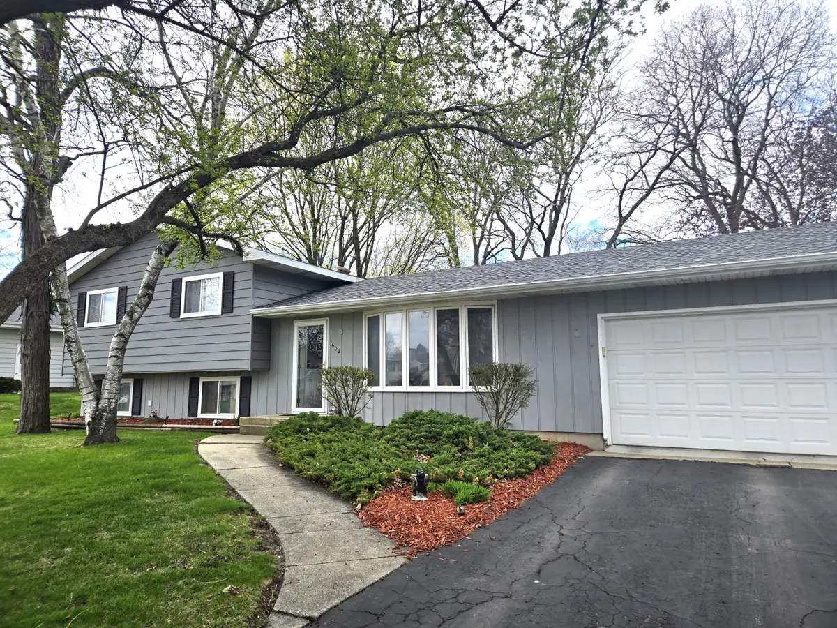 602 Parkwood Ln, Jefferson, WI 53549 - Image #1