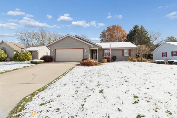 1520 Shannon Dr, Janesville, WI 53546